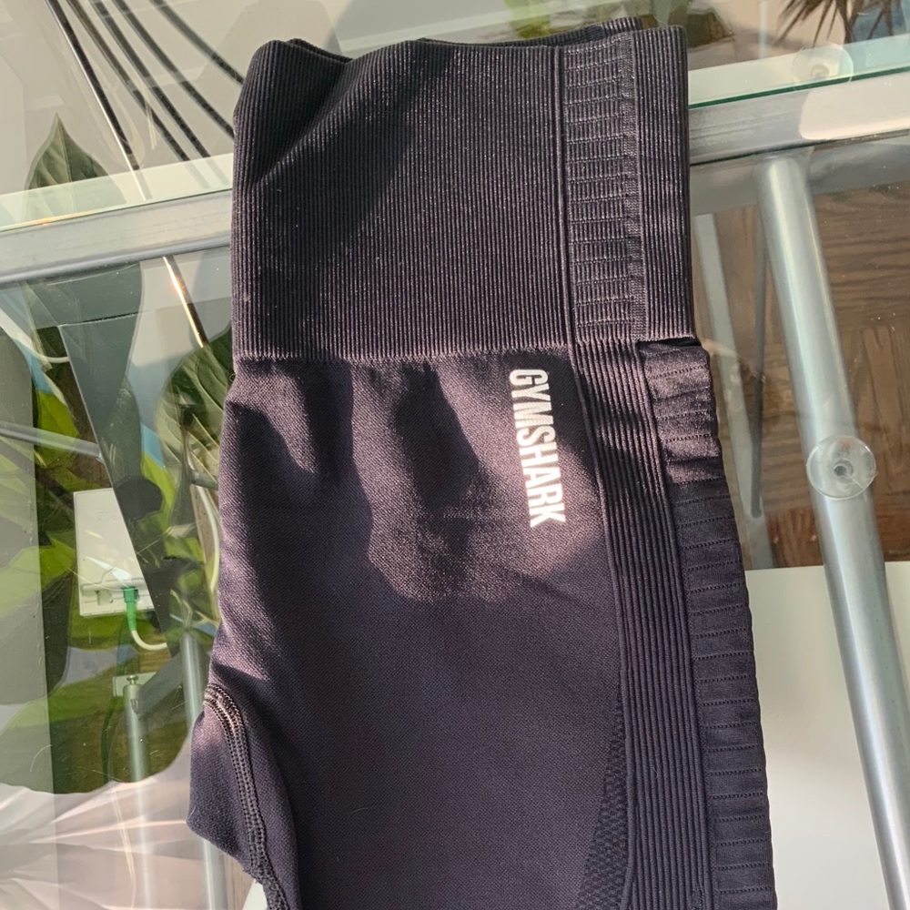 GymShark Pants 🦈
